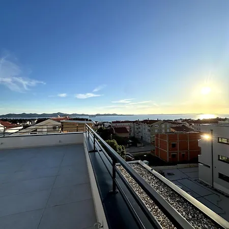 Sea And Sky Penthouse, ザダル